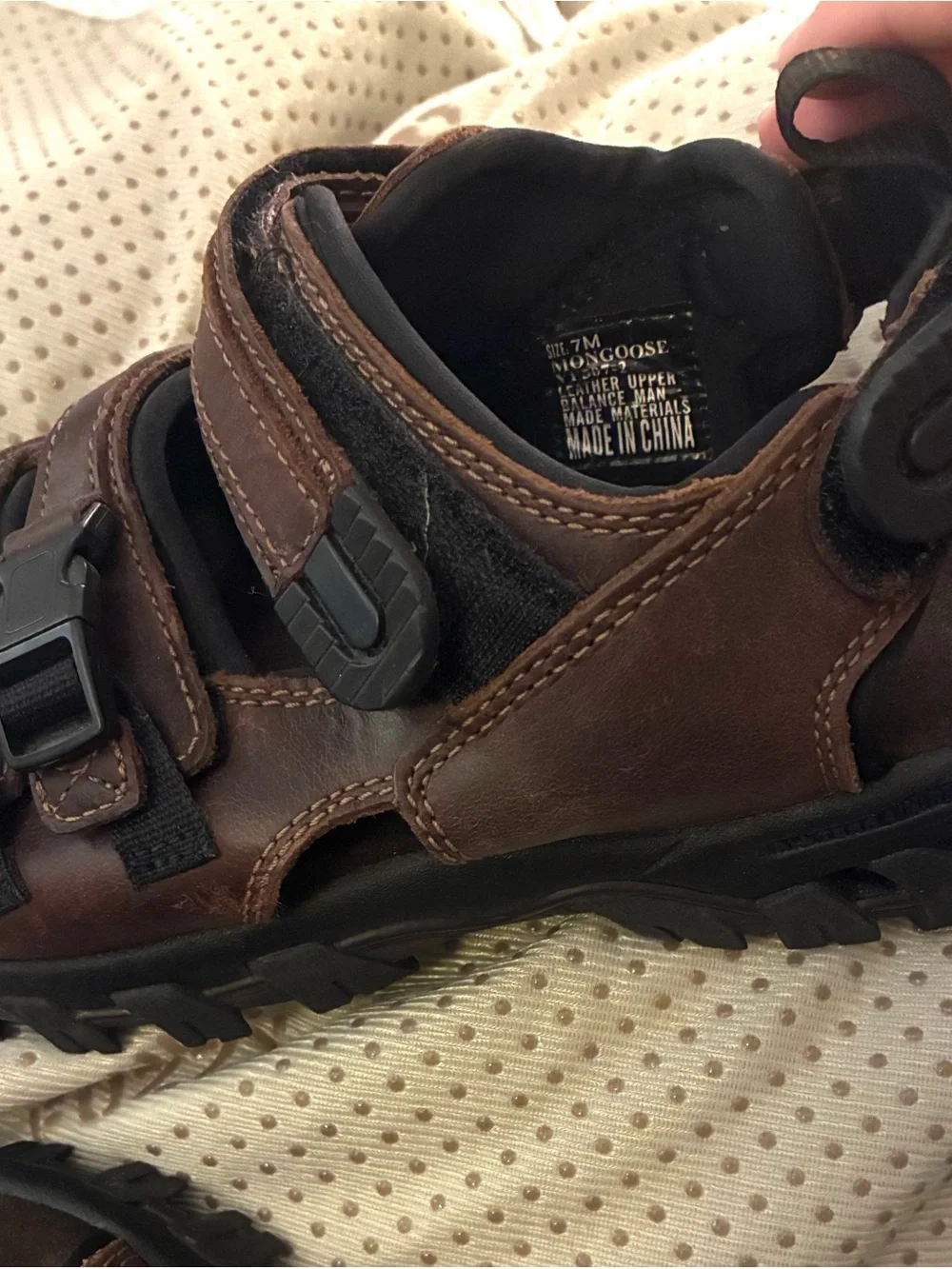 Preowned, lightly used Sonoma mongoose  all-terrain men’s hiking sandals size 7M